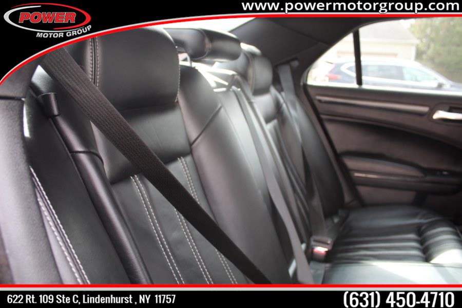 Used Chrysler 300 4dr Sdn 300S AWD 2016 | Power Motor Group. Lindenhurst, New York Used Chrysler 300 4dr Sdn 300S AWD 2016 | Power Motor Group. Lindenhurst, New York