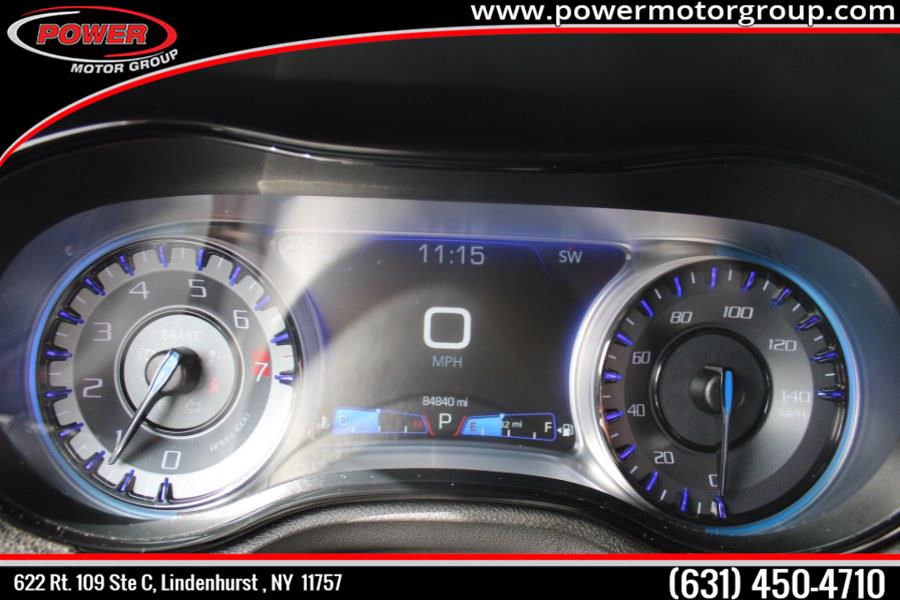 Used Chrysler 300 4dr Sdn 300S AWD 2016 | Power Motor Group. Lindenhurst, New York Used Chrysler 300 4dr Sdn 300S AWD 2016 | Power Motor Group. Lindenhurst, New York