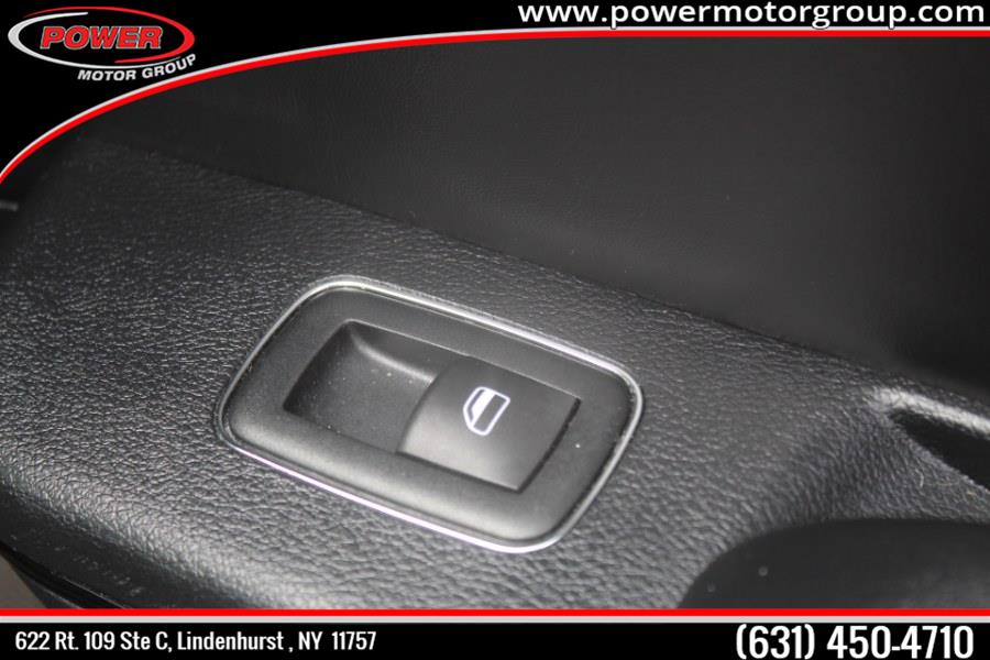 Used Chrysler 300 4dr Sdn 300S AWD 2016 | Power Motor Group. Lindenhurst, New York Used Chrysler 300 4dr Sdn 300S AWD 2016 | Power Motor Group. Lindenhurst, New York