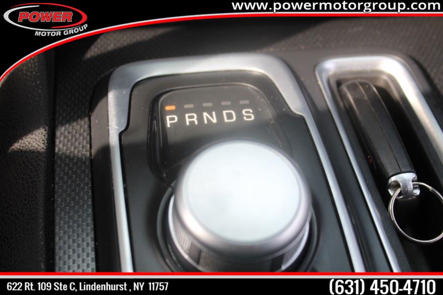 Used Chrysler 300 4dr Sdn 300S AWD 2016 | Power Motor Group. Lindenhurst, New York Used Chrysler 300 4dr Sdn 300S AWD 2016 | Power Motor Group. Lindenhurst, New York