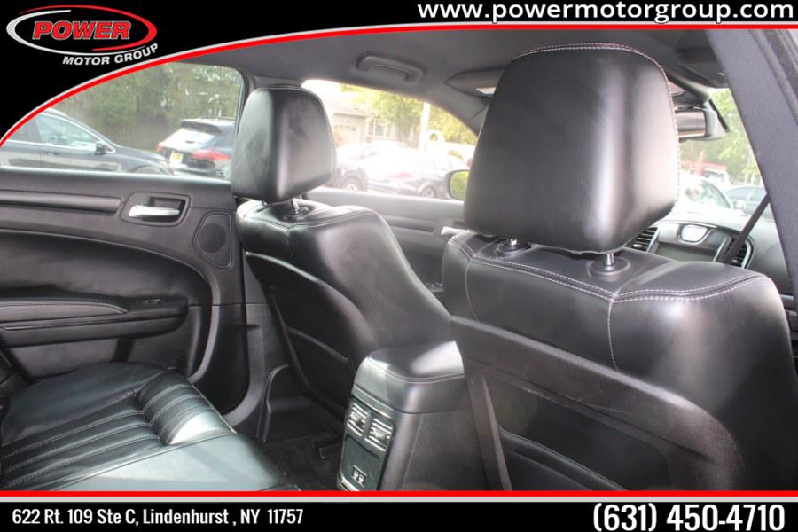 Used Chrysler 300 4dr Sdn 300S AWD 2016 | Power Motor Group. Lindenhurst, New York Used Chrysler 300 4dr Sdn 300S AWD 2016 | Power Motor Group. Lindenhurst, New York