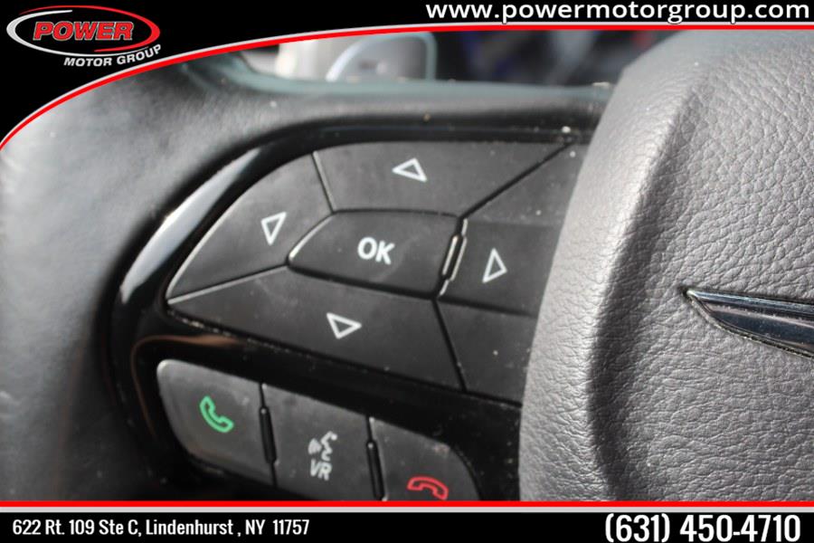 Used Chrysler 300 4dr Sdn 300S AWD 2016 | Power Motor Group. Lindenhurst, New York Used Chrysler 300 4dr Sdn 300S AWD 2016 | Power Motor Group. Lindenhurst, New York