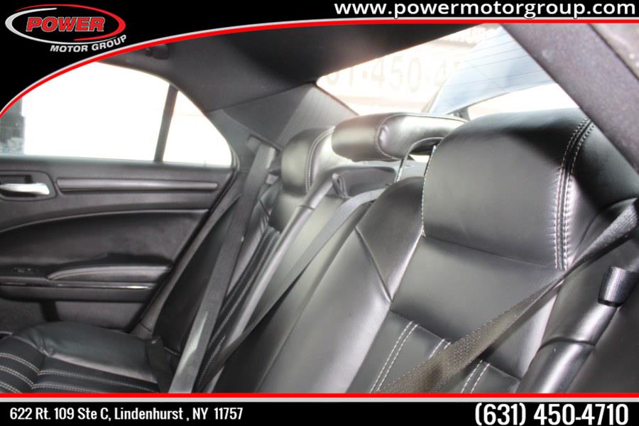 Used Chrysler 300 4dr Sdn 300S AWD 2016 | Power Motor Group. Lindenhurst, New York Used Chrysler 300 4dr Sdn 300S AWD 2016 | Power Motor Group. Lindenhurst, New York