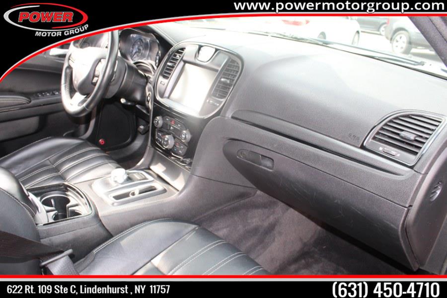 Used Chrysler 300 4dr Sdn 300S AWD 2016 | Power Motor Group. Lindenhurst, New York Used Chrysler 300 4dr Sdn 300S AWD 2016 | Power Motor Group. Lindenhurst, New York