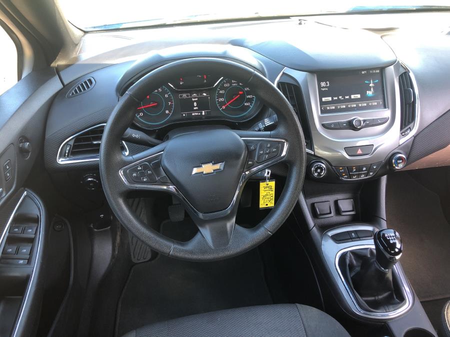 Used Chevrolet Cruze 4dr Sdn 1.4L LT w/1SC 2017 | Wholesale Direct Motors. Beavercreek, Ohio Used Chevrolet Cruze 4dr Sdn 1.4L LT w/1SC 2017 | Wholesale Direct Motors. Beavercreek, Ohio