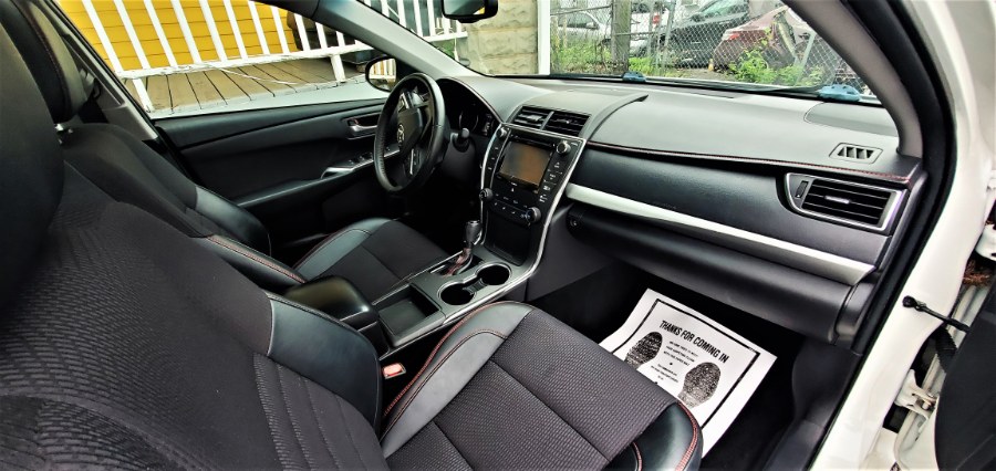 2016 Toyota Camry 4dr Sdn I4 Auto SE (Natl), available for sale in Temple Hills, Maryland | Temple Hills Used Car. Temple Hills, Maryland 2016 Toyota Camry 4dr Sdn I4 Auto SE (Natl), available for sale in Temple Hills, Maryland | Temple Hills Used Car. Temple Hills, Maryland