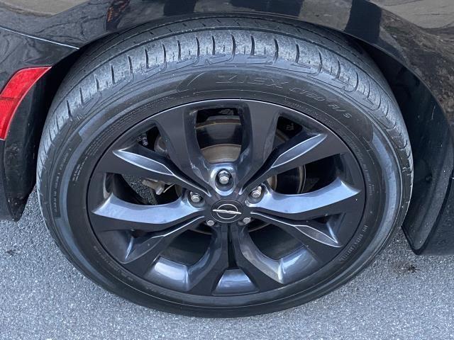 Used Chrysler Pacifica Limited 2019 | Eastchester Motor Cars. Bronx, New York Used Chrysler Pacifica Limited 2019 | Eastchester Motor Cars. Bronx, New York