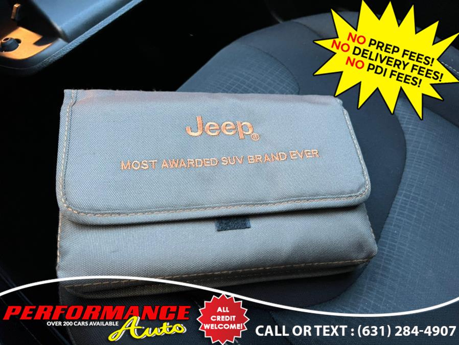 2016 Jeep Cherokee 4WD 4dr Latitude, available for sale in Bohemia, New York | Performance Auto Inc. Bohemia, New York 2016 Jeep Cherokee 4WD 4dr Latitude, available for sale in Bohemia, New York | Performance Auto Inc. Bohemia, New York