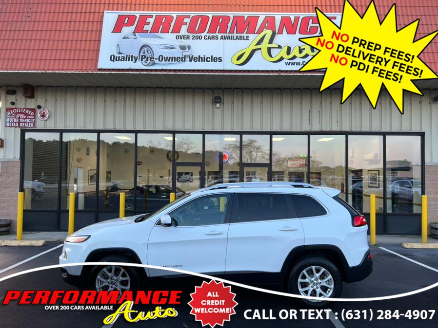 2016 Jeep Cherokee 4WD 4dr Latitude, available for sale in Bohemia, New York | Performance Auto Inc. Bohemia, New York 2016 Jeep Cherokee 4WD 4dr Latitude, available for sale in Bohemia, New York | Performance Auto Inc. Bohemia, New York