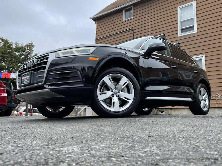 Used Audi Q5 2.0 TFSI Tech Premium Plus 2018 | Champion Used Auto Sales 2. Newark , New Jersey Used Audi Q5 2.0 TFSI Tech Premium Plus 2018 | Champion Used Auto Sales 2. Newark , New Jersey