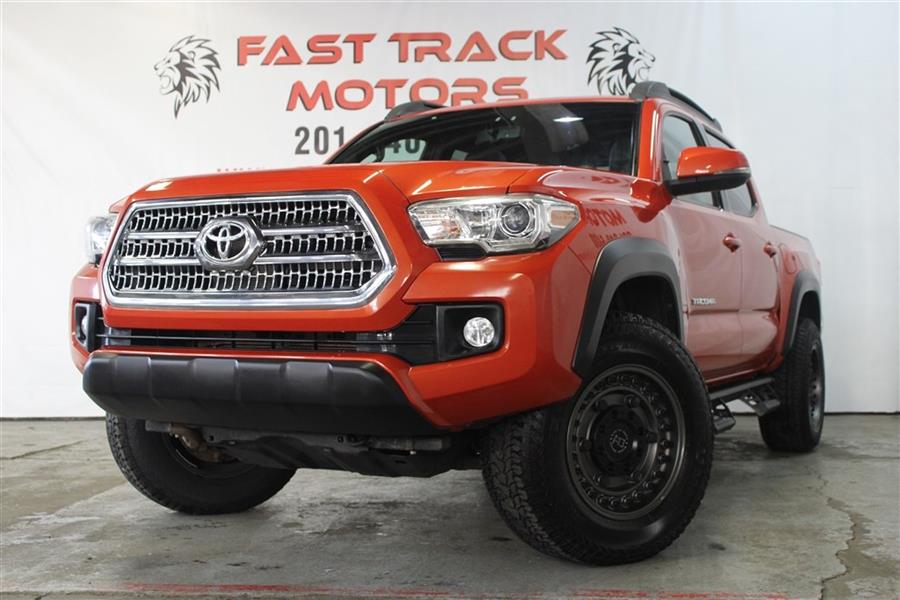 2016 Toyota Tacoma DOUBLE CAB, available for sale in Paterson, New Jersey | Fast Track Motors. Paterson, New Jersey