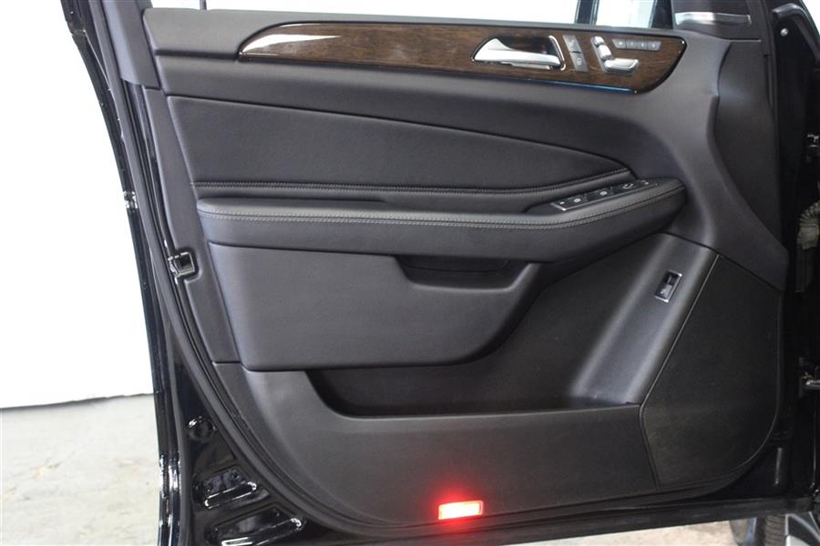 2016 Mercedes-benz Gle 350 4MATIC, available for sale in Paterson, New Jersey | Fast Track Motors. Paterson, New Jersey 2016 Mercedes-benz Gle 350 4MATIC, available for sale in Paterson, New Jersey | Fast Track Motors. Paterson, New Jersey