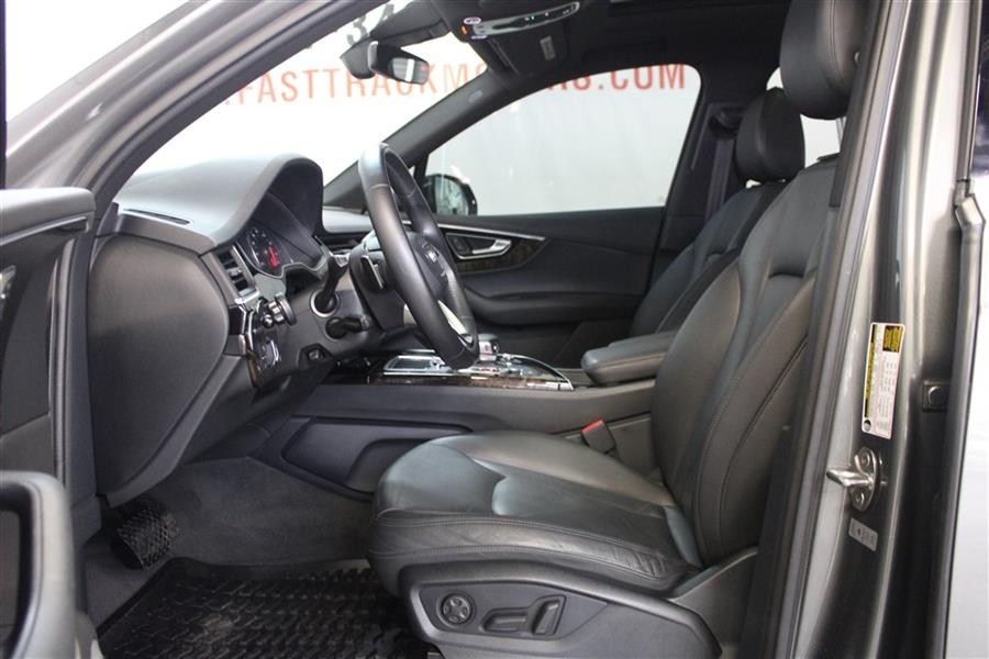 Used Audi Q7 PREMIUM PLUS 2017 | Fast Track Motors. Paterson, New Jersey Used Audi Q7 PREMIUM PLUS 2017 | Fast Track Motors. Paterson, New Jersey