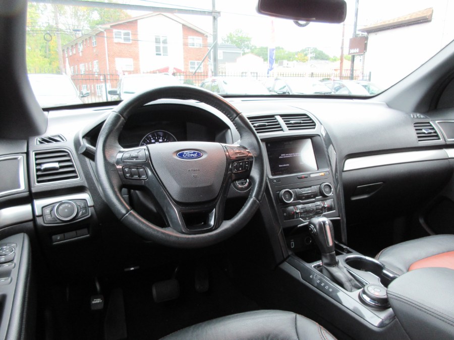 2019 Ford Explorer XLT 4WD, available for sale in Linden, New Jersey | Route 27 Auto Mall. Linden, New Jersey 2019 Ford Explorer XLT 4WD, available for sale in Linden, New Jersey | Route 27 Auto Mall. Linden, New Jersey