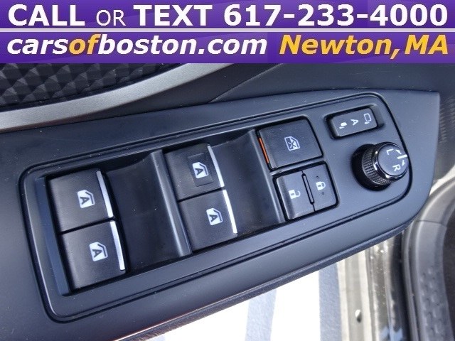 2018 Toyota C-HR XLE Premium FWD (Natl), available for sale in Newton, Massachusetts | Cars of Boston. Newton, Massachusetts 2018 Toyota C-HR XLE Premium FWD (Natl), available for sale in Newton, Massachusetts | Cars of Boston. Newton, Massachusetts