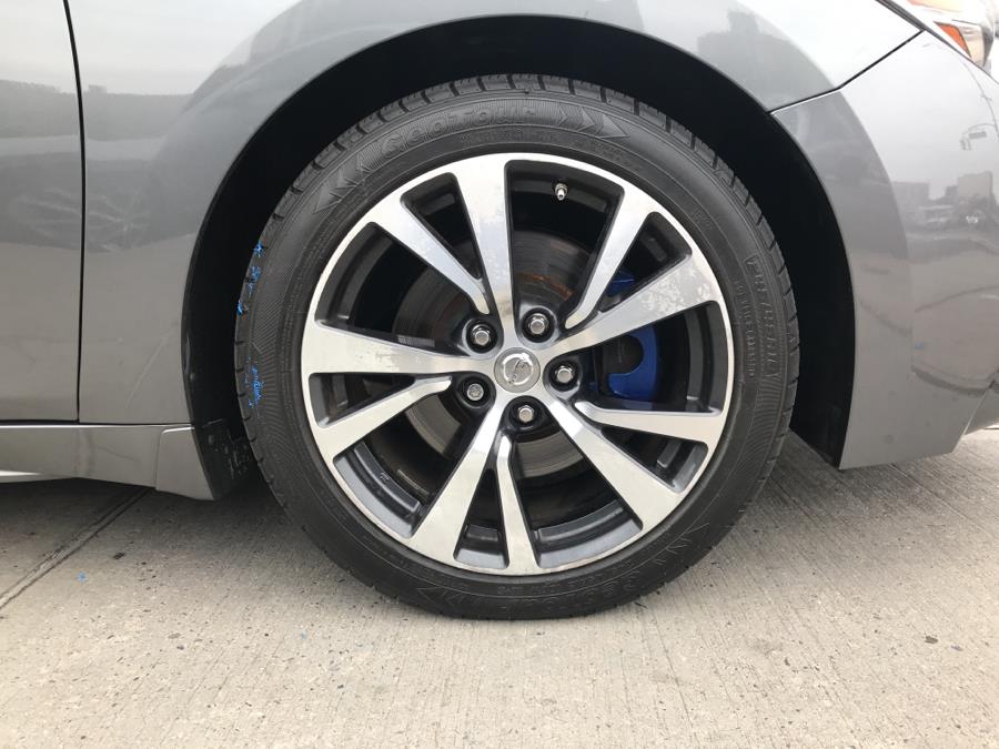 Used Nissan Maxima SV 2017 | Top Speed Motors LLC. Jamaica, New York Used Nissan Maxima SV 2017 | Top Speed Motors LLC. Jamaica, New York