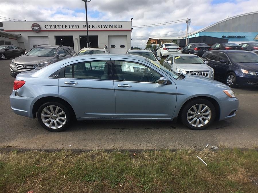 Used Chrysler 200 4dr Sdn Limited 2013 | Smart Buy Auto Sales, LLC. Wallingford, Connecticut Used Chrysler 200 4dr Sdn Limited 2013 | Smart Buy Auto Sales, LLC. Wallingford, Connecticut