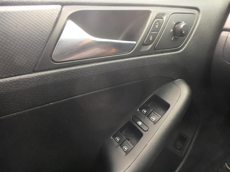 Used Volkswagen Jetta Sedan 4dr Manual S 2011 | Smart Buy Auto Sales, LLC. Wallingford, Connecticut Used Volkswagen Jetta Sedan 4dr Manual S 2011 | Smart Buy Auto Sales, LLC. Wallingford, Connecticut
