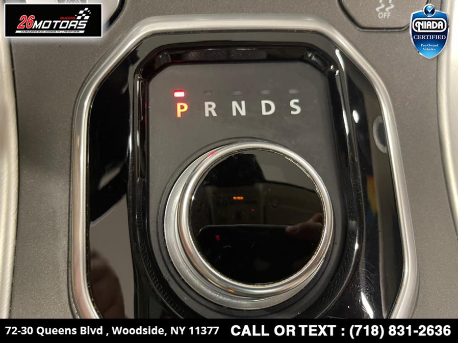 Used Land Rover Range Rover Evoque 5dr HB SE 2016 | 26 Motors Queens. Woodside, New York Used Land Rover Range Rover Evoque 5dr HB SE 2016 | 26 Motors Queens. Woodside, New York