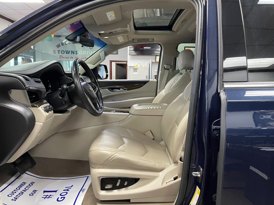 Used Cadillac Escalade 4WD 4dr Premium Luxury 2018 | 5 Towns Drive. Inwood, New York Used Cadillac Escalade 4WD 4dr Premium Luxury 2018 | 5 Towns Drive. Inwood, New York