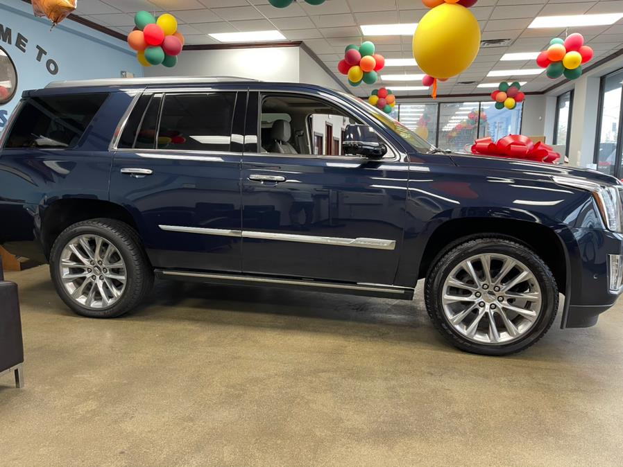 Used Cadillac Escalade 4WD 4dr Premium Luxury 2018 | 5 Towns Drive. Inwood, New York Used Cadillac Escalade 4WD 4dr Premium Luxury 2018 | 5 Towns Drive. Inwood, New York