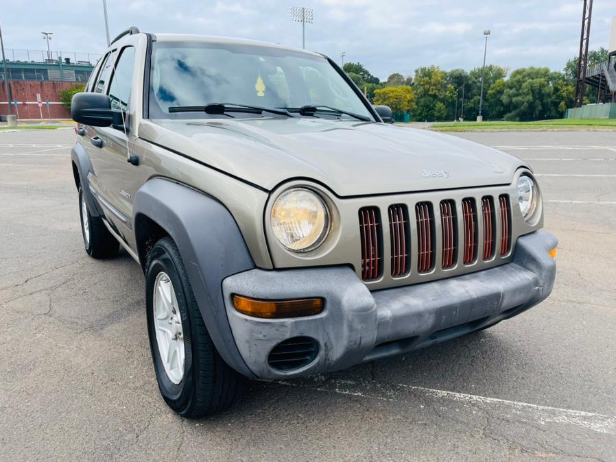 Used Jeep Liberty 4dr Sport 4WD 2004 | Supreme Automotive. New Britain, Connecticut Used Jeep Liberty 4dr Sport 4WD 2004 | Supreme Automotive. New Britain, Connecticut