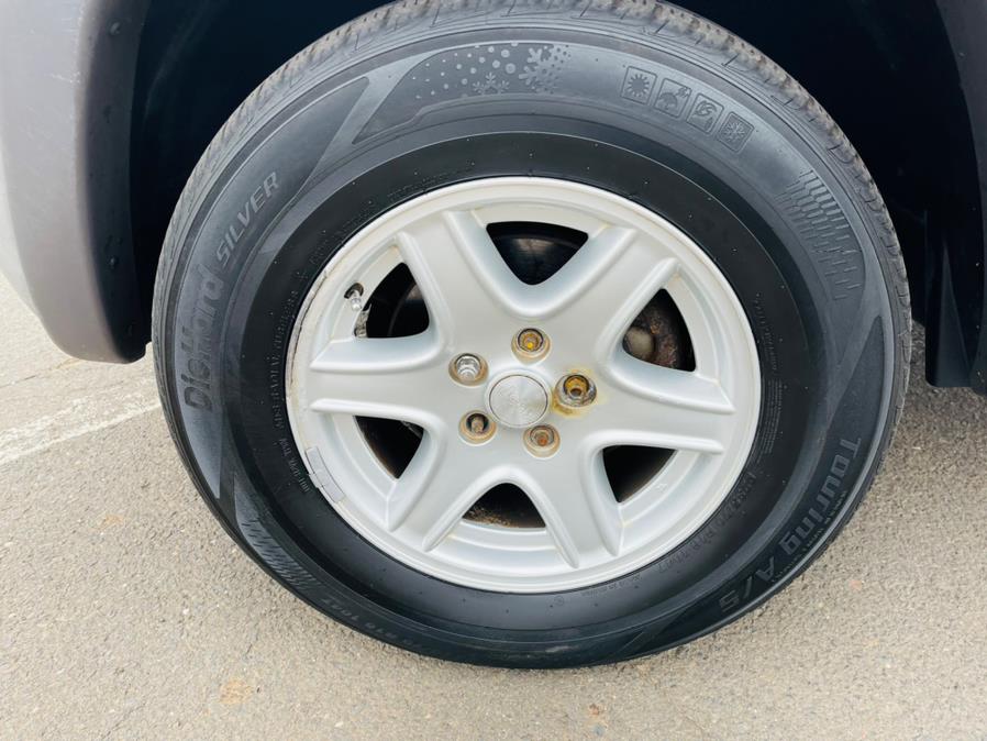 Used Jeep Liberty 4dr Sport 4WD 2004 | Supreme Automotive. New Britain, Connecticut Used Jeep Liberty 4dr Sport 4WD 2004 | Supreme Automotive. New Britain, Connecticut