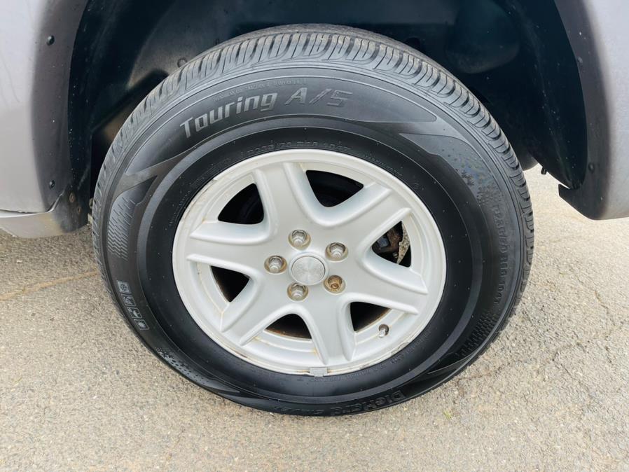 Used Jeep Liberty 4dr Sport 4WD 2004 | Supreme Automotive. New Britain, Connecticut Used Jeep Liberty 4dr Sport 4WD 2004 | Supreme Automotive. New Britain, Connecticut