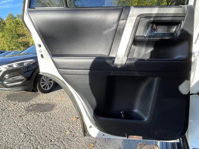 Used Toyota 4runner SR5 2018 | Blasius Federal Road. Brookfield, Connecticut Used Toyota 4runner SR5 2018 | Blasius Federal Road. Brookfield, Connecticut