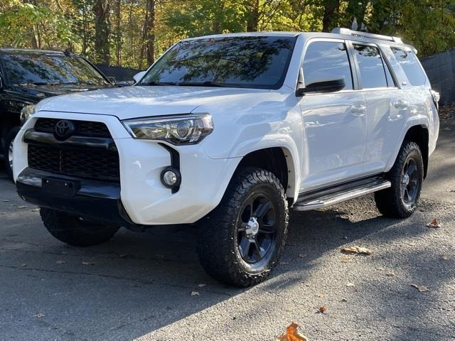Used Toyota 4runner SR5 2018 | Blasius Federal Road. Brookfield, Connecticut Used Toyota 4runner SR5 2018 | Blasius Federal Road. Brookfield, Connecticut