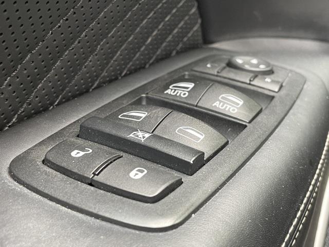 Used Jeep Grand Cherokee SRT 2017 | Blasius Federal Road. Brookfield, Connecticut Used Jeep Grand Cherokee SRT 2017 | Blasius Federal Road. Brookfield, Connecticut