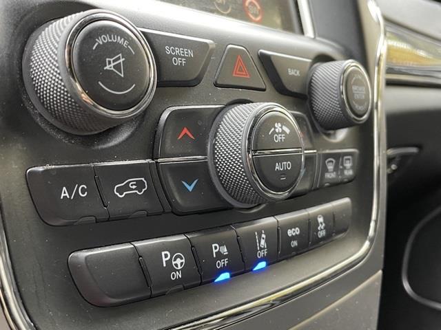 Used Jeep Grand Cherokee SRT 2017 | Blasius Federal Road. Brookfield, Connecticut Used Jeep Grand Cherokee SRT 2017 | Blasius Federal Road. Brookfield, Connecticut