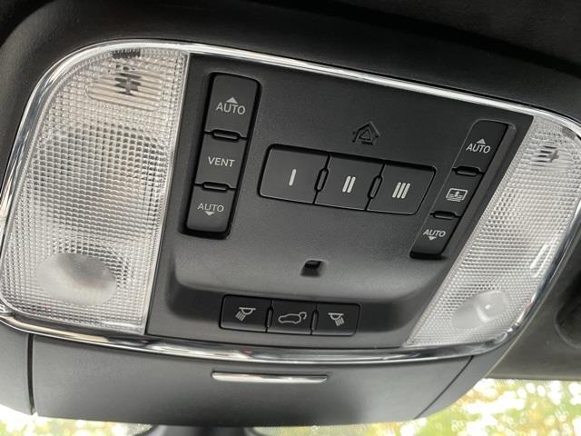 Used Jeep Grand Cherokee SRT 2017 | Blasius Federal Road. Brookfield, Connecticut Used Jeep Grand Cherokee SRT 2017 | Blasius Federal Road. Brookfield, Connecticut