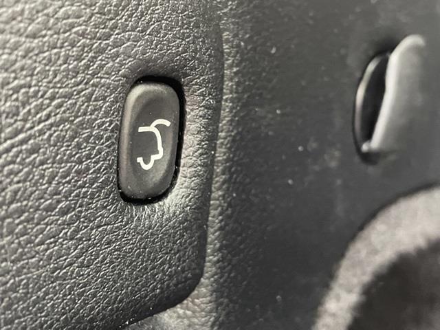 Used Jeep Grand Cherokee SRT 2017 | Blasius Federal Road. Brookfield, Connecticut Used Jeep Grand Cherokee SRT 2017 | Blasius Federal Road. Brookfield, Connecticut
