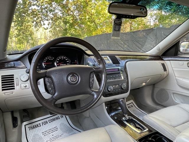 Used Cadillac Dts 1SC 2008 | Blasius Federal Road. Brookfield, Connecticut Used Cadillac Dts 1SC 2008 | Blasius Federal Road. Brookfield, Connecticut