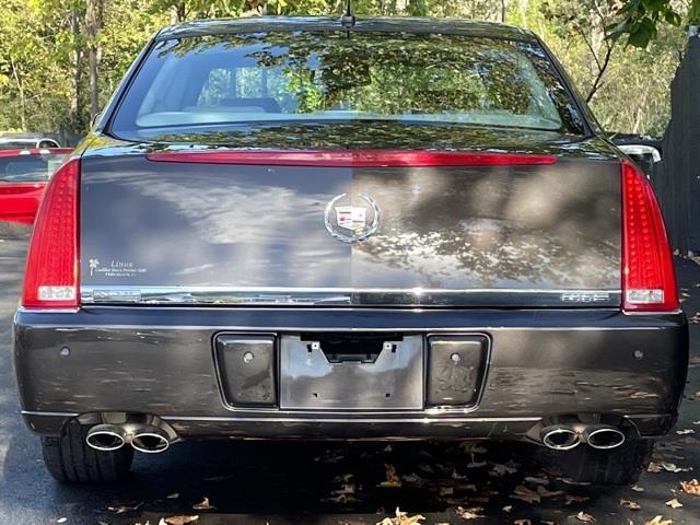 Used Cadillac Dts 1SC 2008 | Blasius Federal Road. Brookfield, Connecticut Used Cadillac Dts 1SC 2008 | Blasius Federal Road. Brookfield, Connecticut