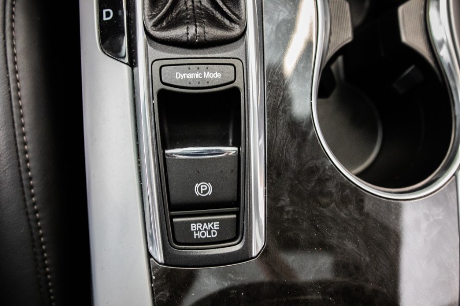 Used Acura TLX 2.4L FWD w/Technology Pkg 2019 | 26 Motors Corp. Bronx, New York Used Acura TLX 2.4L FWD w/Technology Pkg 2019 | 26 Motors Corp. Bronx, New York