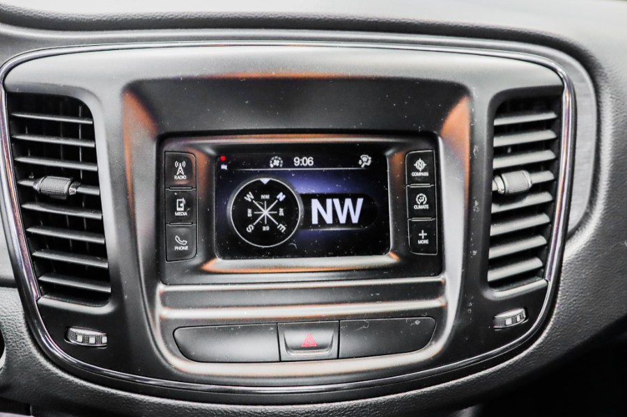 Used Chrysler 200 4dr Sdn S AWD 2015 | 26 Motors Corp. Bronx, New York Used Chrysler 200 4dr Sdn S AWD 2015 | 26 Motors Corp. Bronx, New York