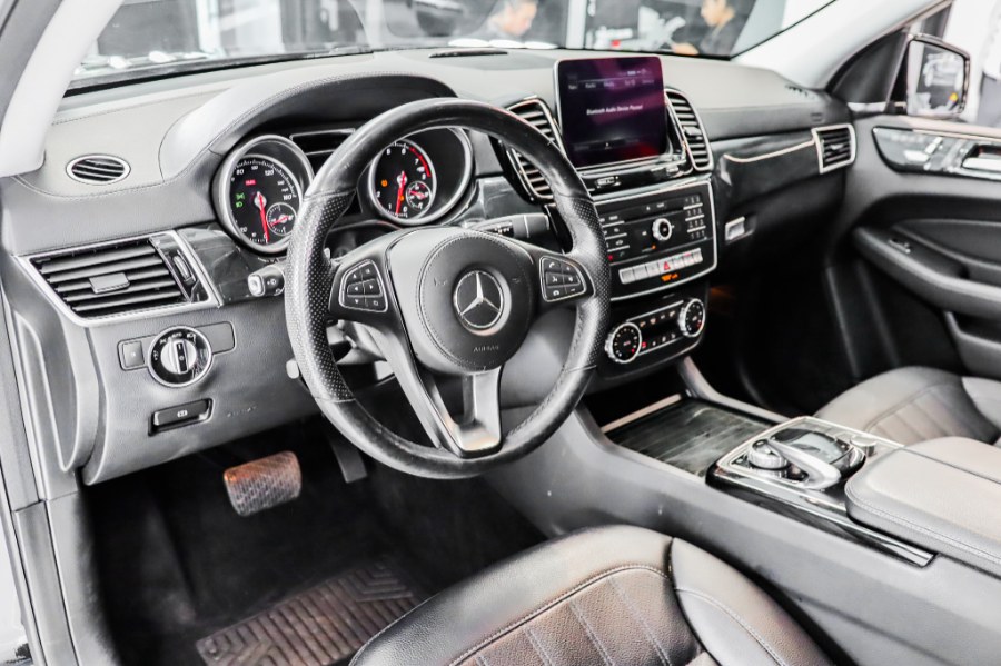 Used Mercedes-Benz GLS GLS450 4MATIC SUV 2017 | 26 Motors Corp. Bronx, New York Used Mercedes-Benz GLS GLS450 4MATIC SUV 2017 | 26 Motors Corp. Bronx, New York
