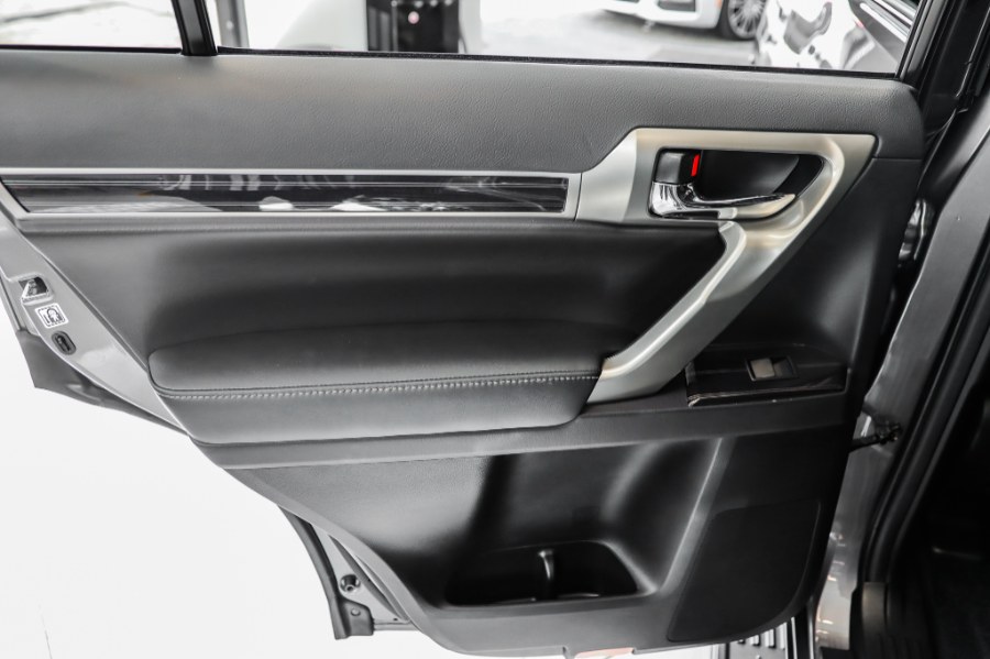 Used Lexus GX GX 460 Premium 4WD 2021 | 26 Motors Corp. Bronx, New York Used Lexus GX GX 460 Premium 4WD 2021 | 26 Motors Corp. Bronx, New York