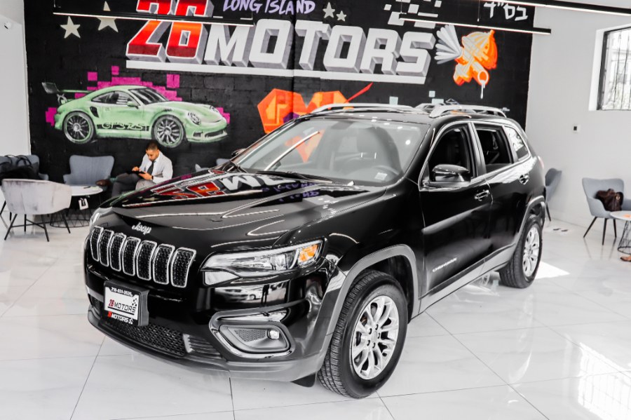 Used Jeep Cherokee Latitude Plus 4x4 2019 | 26 Motors Corp. Bronx, New York Used Jeep Cherokee Latitude Plus 4x4 2019 | 26 Motors Corp. Bronx, New York