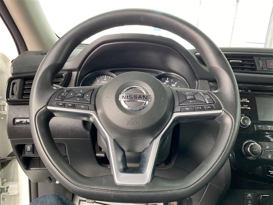 Used Nissan Rogue S 2017 | Queens Auto Mall. Richmond Hill, New York Used Nissan Rogue S 2017 | Queens Auto Mall. Richmond Hill, New York