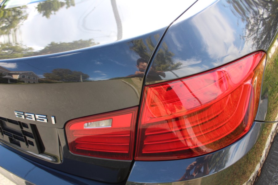 2014 BMW 5 Series 4dr Sdn 535i xDrive AWD, available for sale in Great Neck, New York | Great Neck Car Buyers & Sellers. Great Neck, New York 2014 BMW 5 Series 4dr Sdn 535i xDrive AWD, available for sale in Great Neck, New York | Great Neck Car Buyers & Sellers. Great Neck, New York