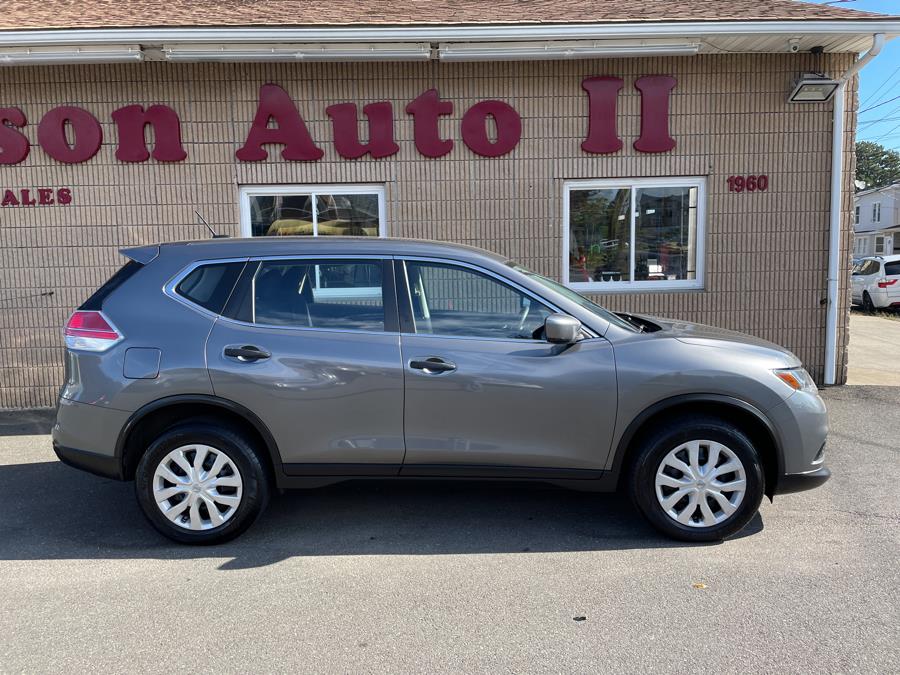 Used Nissan Rogue AWD 4dr S 2016 | Madison Auto II. Bridgeport, Connecticut