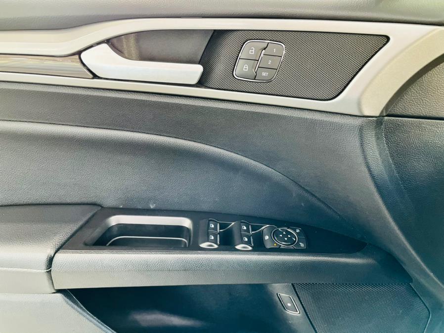 Used Ford Fusion Hybrid SEL 2019 | Luxury Motor Club. Franklin Square, New York Used Ford Fusion Hybrid SEL 2019 | Luxury Motor Club. Franklin Square, New York
