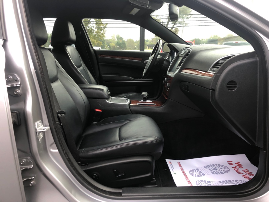 Used Chrysler 300 4dr Sdn AWD 2014 | Marsh Auto Sales LLC. Ortonville, Michigan Used Chrysler 300 4dr Sdn AWD 2014 | Marsh Auto Sales LLC. Ortonville, Michigan