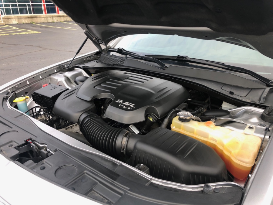 Used Chrysler 300 4dr Sdn AWD 2014 | Marsh Auto Sales LLC. Ortonville, Michigan Used Chrysler 300 4dr Sdn AWD 2014 | Marsh Auto Sales LLC. Ortonville, Michigan