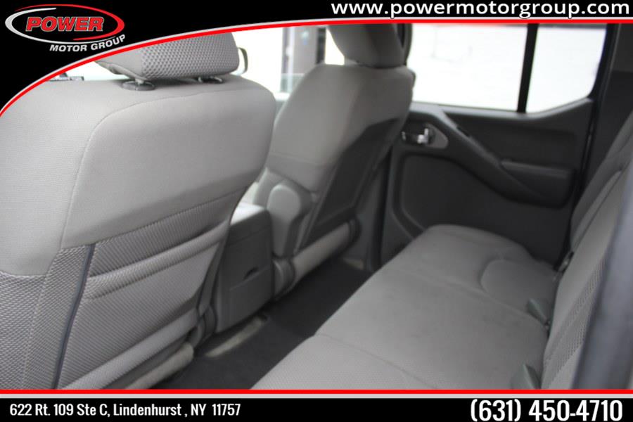 Used Nissan Frontier 4WD Crew Cab LWB Auto SV 2014 | Power Motor Group. Lindenhurst, New York Used Nissan Frontier 4WD Crew Cab LWB Auto SV 2014 | Power Motor Group. Lindenhurst, New York