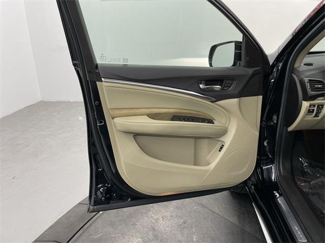 Used Acura Mdx 3.5L Advance Package 2019 | Eastchester Motor Cars. Bronx, New York Used Acura Mdx 3.5L Advance Package 2019 | Eastchester Motor Cars. Bronx, New York