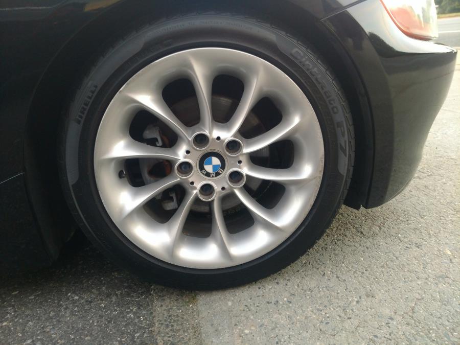 2003 BMW Z4 Z4 2dr Roadster 2.5i, available for sale in Wantagh, New York | Alpine Motors Inc. Wantagh, New York 2003 BMW Z4 Z4 2dr Roadster 2.5i, available for sale in Wantagh, New York | Alpine Motors Inc. Wantagh, New York